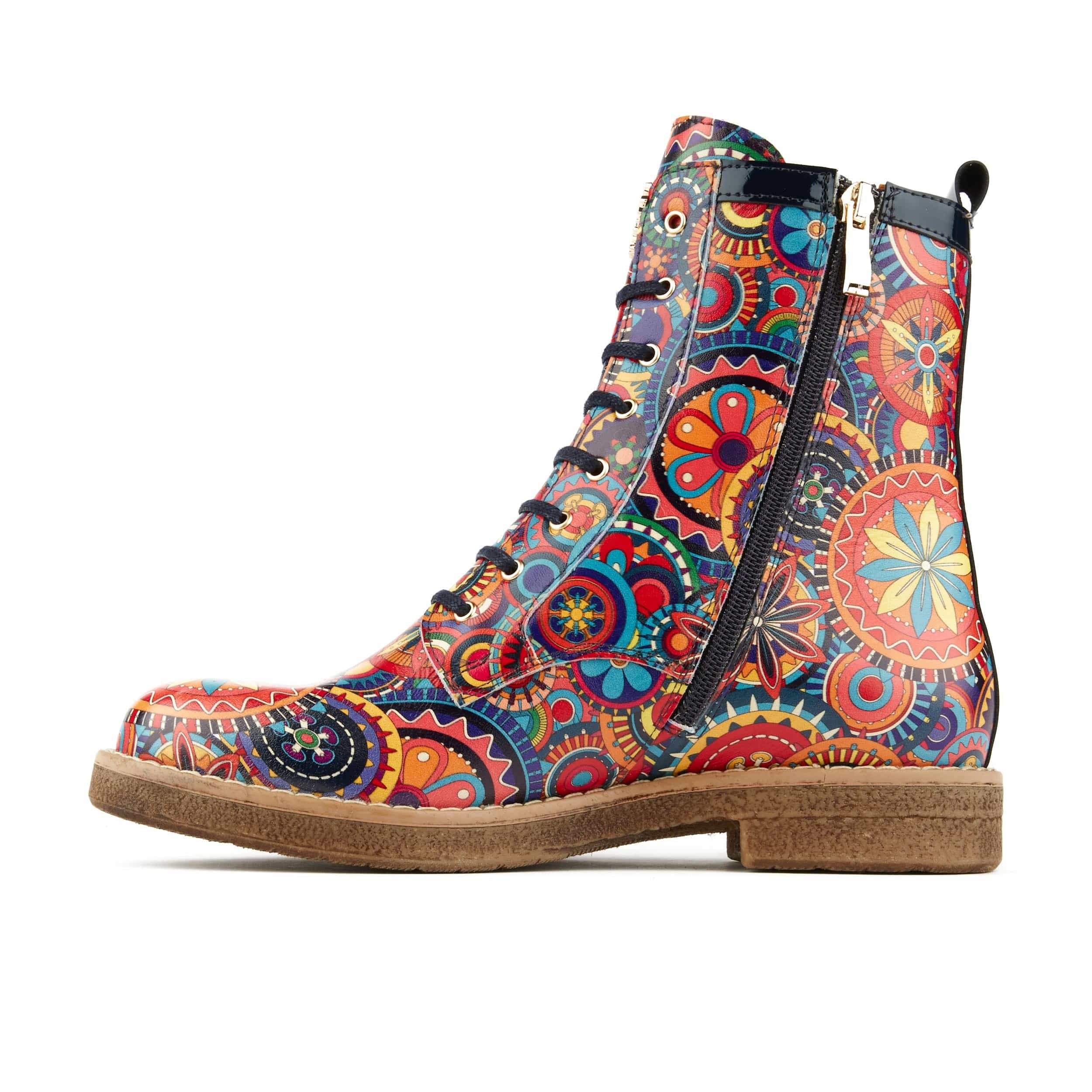 Traveller - Signature - Women's higher shaft leather boot with laces and zip - Image 4
